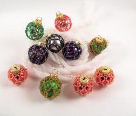 Beaded Christmas Ornament - Pattern 4 Net Beading Tutorial in PDF